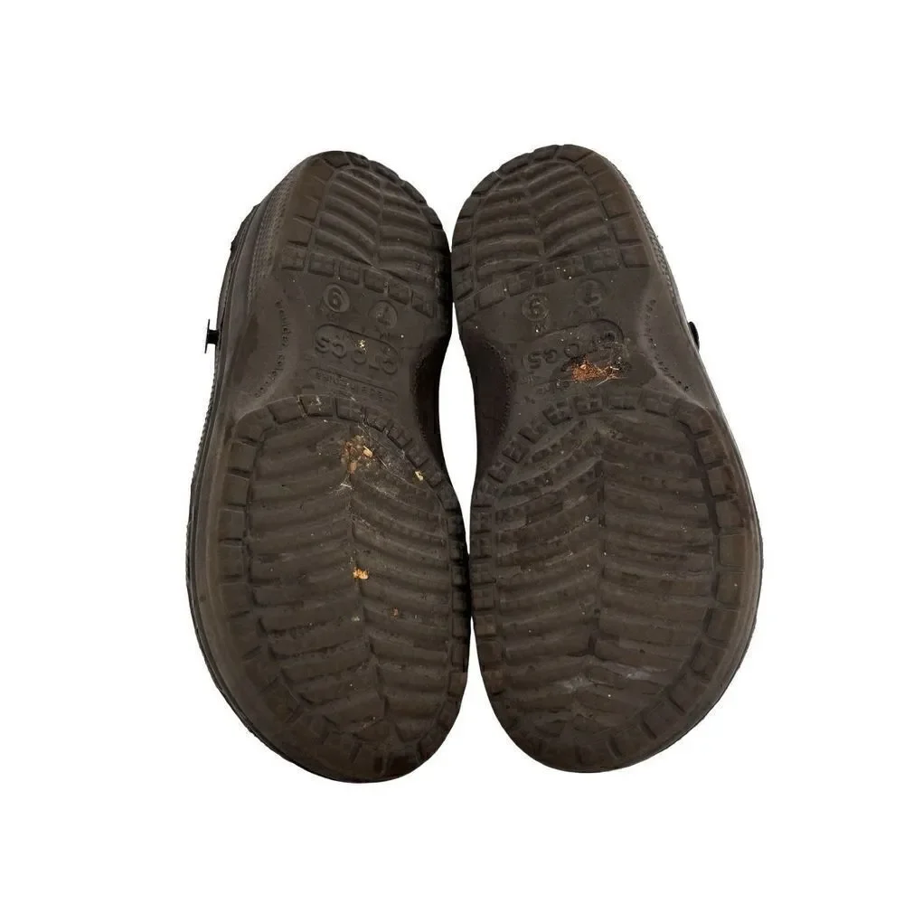 Crocs  size 7 women’s 9 men’s